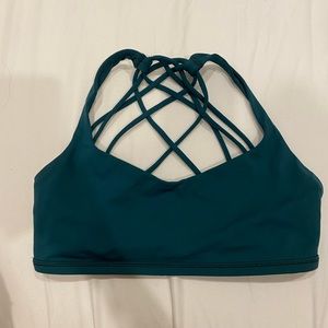 LULULEMON FREE TO BE WILD BRA SIZE 6
